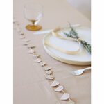 distelroos-Jurianne-Matter-073-Twig-Leaves-blushing-beige