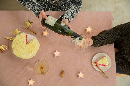 distelroos-Rustik-Lys-Waxines-ster-wine-red