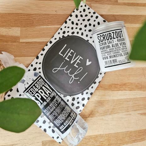distelroos-mijn-stijl-Cadeauset-Bed-bodyspray-en-scrubzout-aloe-vera-jufeditie