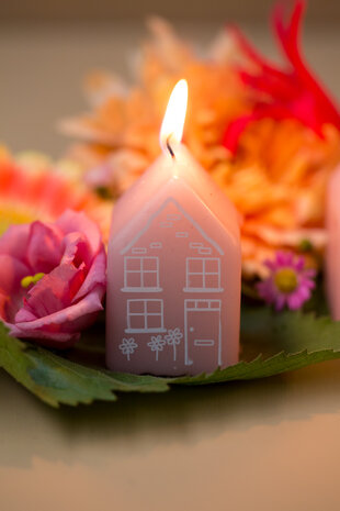 distelroos-Rustik-Lys-BY-KIMMI-kaars-Huis-lente