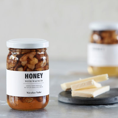 Nicolas Vahé - Walnuts in honey